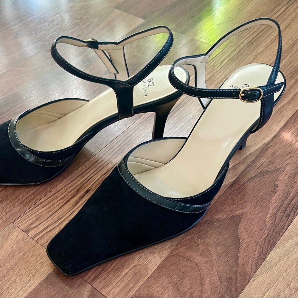 Black Suede Heels - Vintage